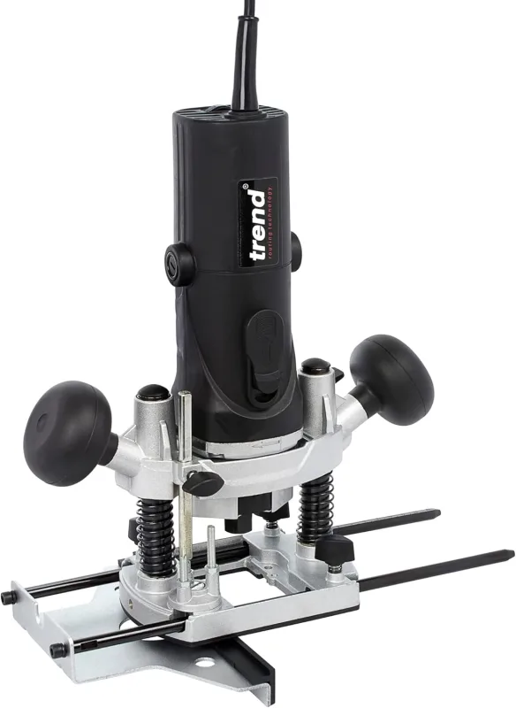 Trend Variable speed milling machine 8 mm 850 W 230 V EU, input depth 35 mm, built-in shutdown function, T4EK/EURO