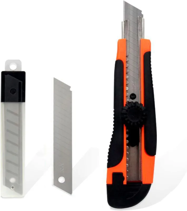 Tradineur Professional Knife with 5 Replacement Blades, Non-Slip Surface, Cutter with 18 mm Blade, Safety Lock, Plastic Case, Ergonomic Shape, 17 cm