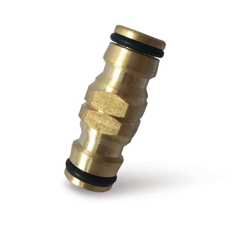 Racor doble de latón