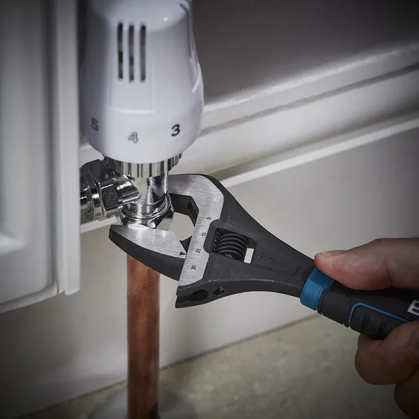 Llave ajustable 10'' erbauer