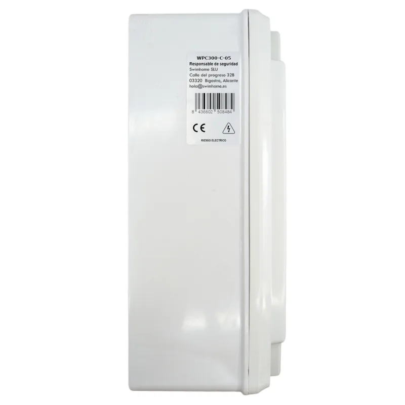 Cuadro eléctrico para piscina con bomba de hasta 0.5 cv, con transformador 300 w/ac y con contactor para clorador.