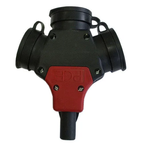 Ladrón de 3 enchufes legrand ip44 con protección de goma