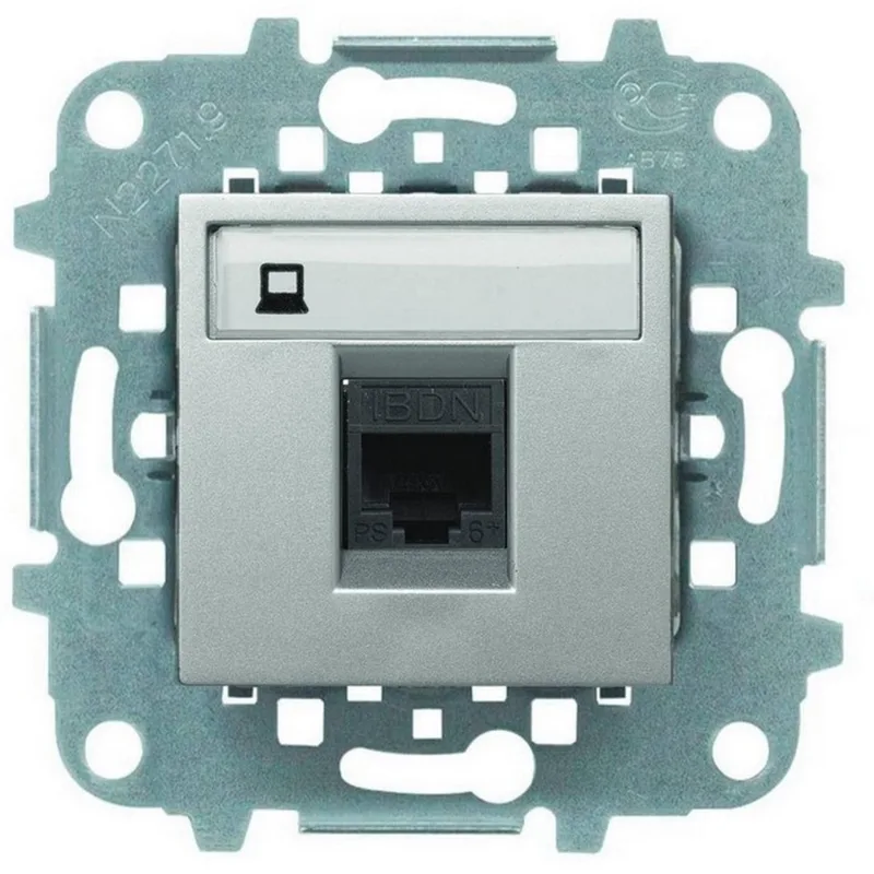 Toma de red niessen zenit plata