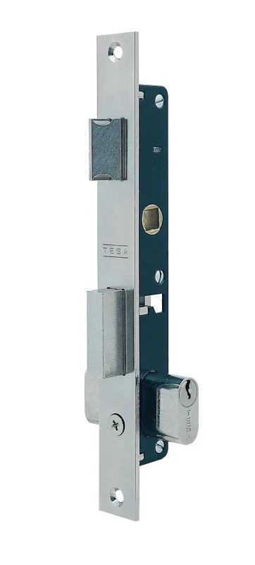 Cerradura de embutir de 13.5 mm de entrada y 65 mm entre eje de cincado