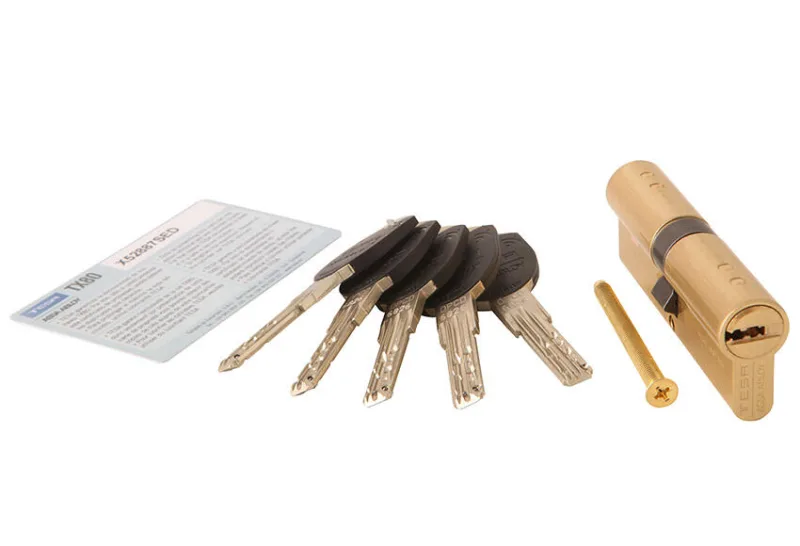 Cilindro perfil europeo tesa tx80 de 30 + 40 mm botón latonado