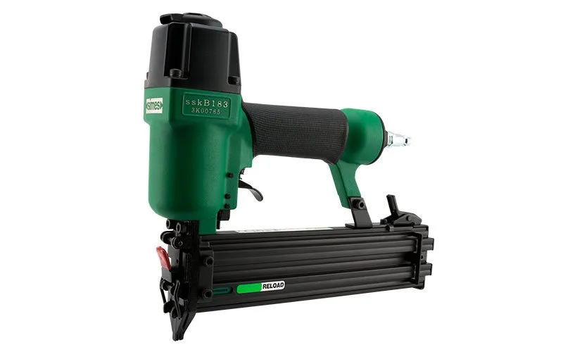 Clavadora neumática comersim sskb183 con presión máxima de 7 bares