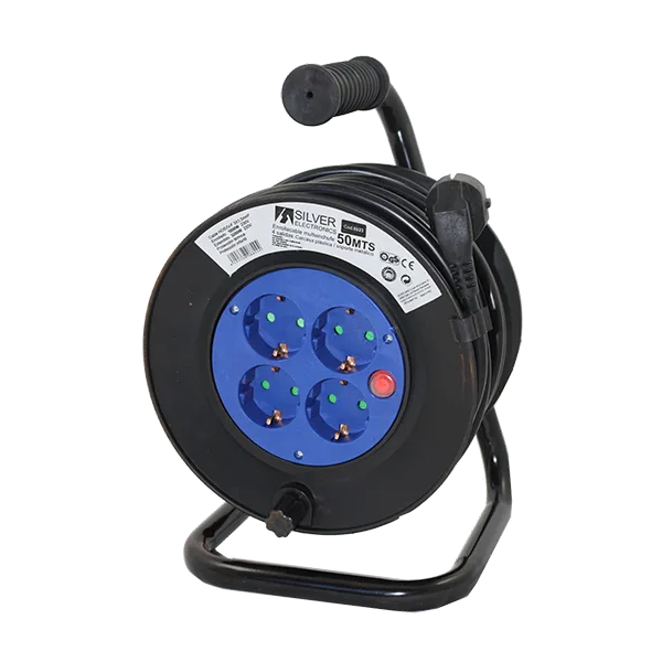 Enrollacable con protección de 4 tomas y 50 metros silver