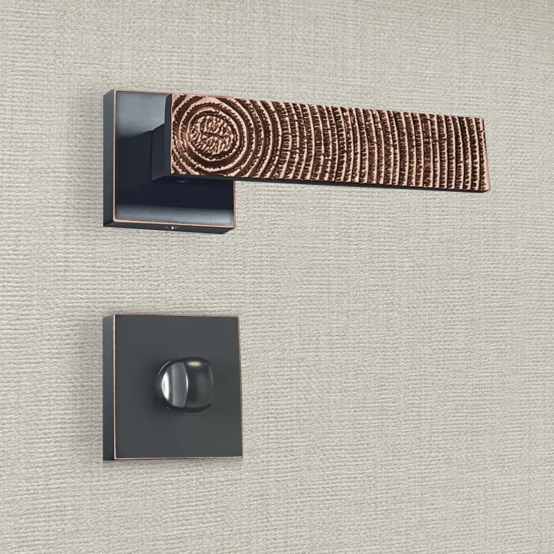 Manilla de diseño con acabado en cobre patinado negro luna - katchmee