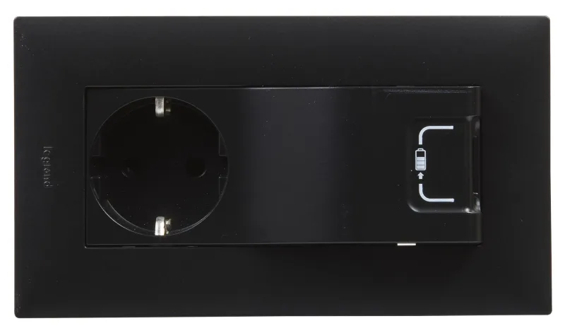Enchufe + toma de usb legrand niloé step negro