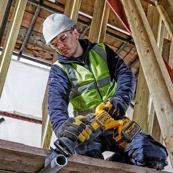 Sierra de sable 2.0 xr flexvolt 54v 2ah li-ion sin escobillas dewalt - 2 baterías - caja tstak - dcs389t2-qw