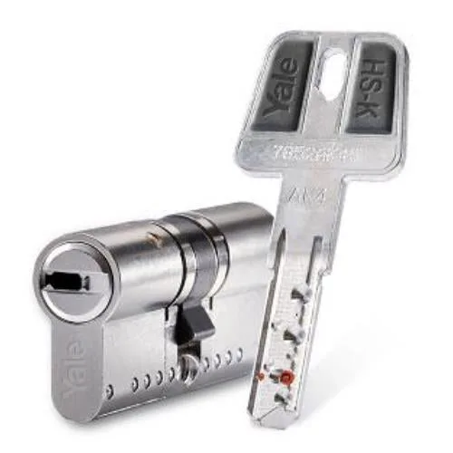 Cilindro hsk yale perfil euro doble de 30x30, leva r15, acabado latón. 5 llaves. estría ak4.