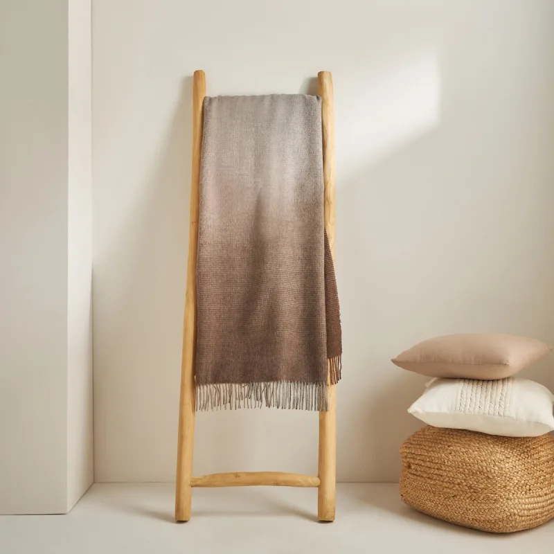 El Corte Inglés - Manta decorativa alpaca Lucía El Corte Inglés.