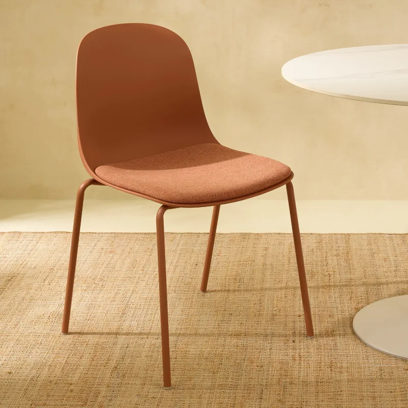 El Corte Inglés - Room - Silla apilable Alex.