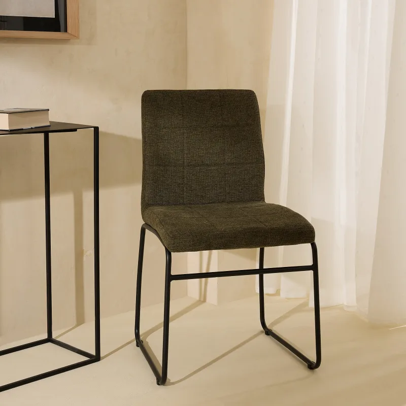 El Corte Inglés - Silla tapizada Dakota.