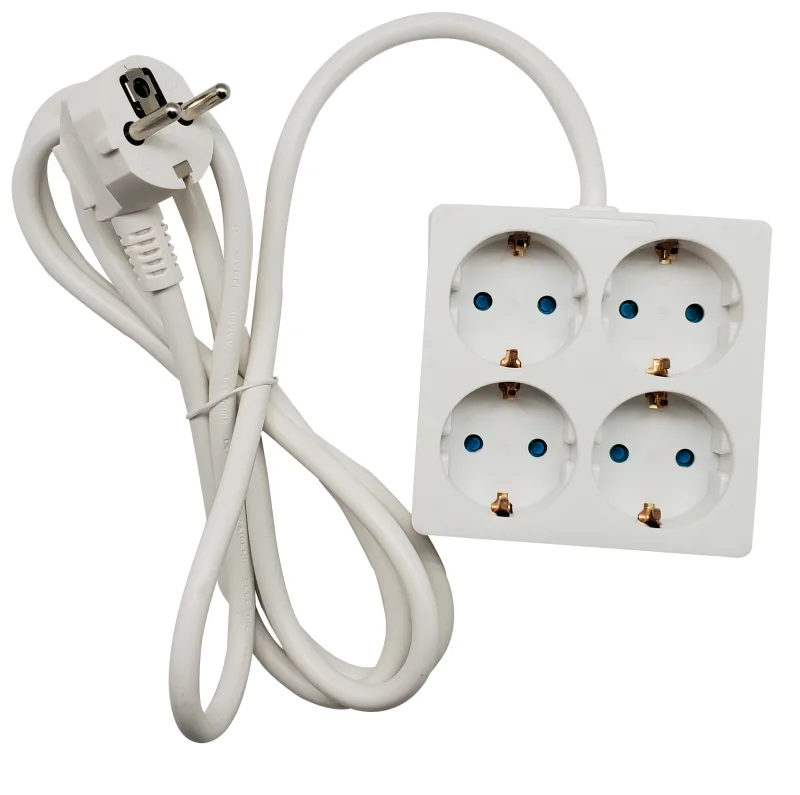 SIMON - Base múltiple cuadrada 4 Tomas con Toma de Tierra y Cable de 2m Simon.