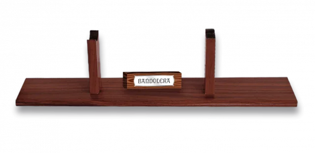Peana para Cuchillo Toledo Imperial de Madera Tamaño 47x8 cm 33608
