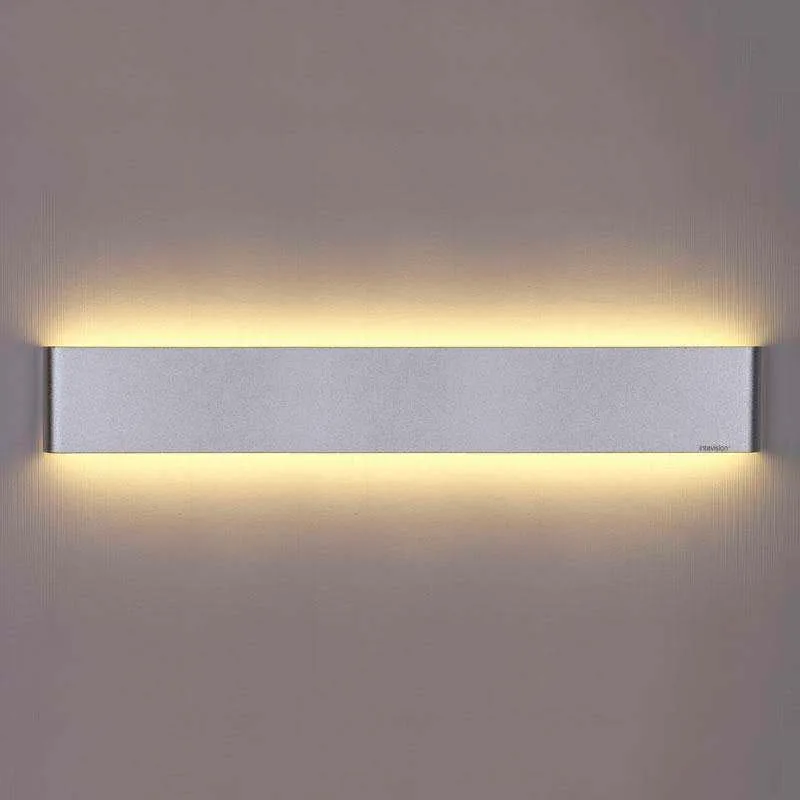 Aplique led kewo 590 20w silver blanco frío