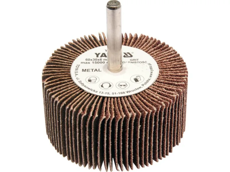 Disco de láminas, marca Yato, modelo YT-83365, ideal para desbaste y acabado de superficies metálicas, dimensiones 60x30x6 mm, grano 120, alta eficiencia y durabilidad.