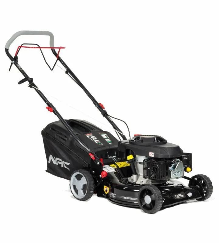 Cortacésped de gasolina NAC LS42-146-NG con motor 146cc, tracción, ideal para césped y jardines medianos, diseño robusto, eficiente, fácil de manejar y duradero.