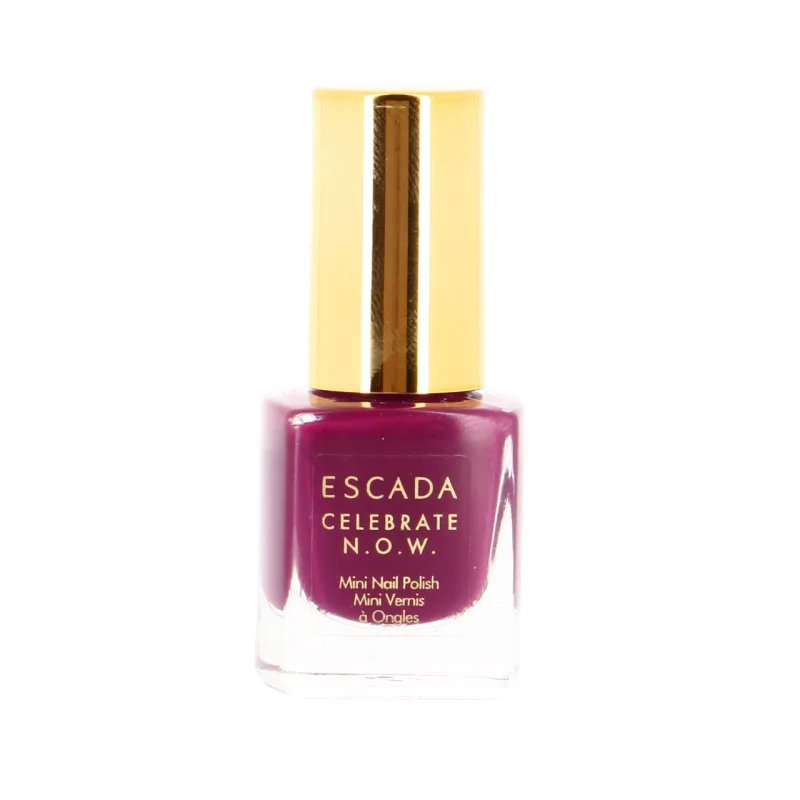 Esmalte de uñas / Escada / Celebrate N.O.W. Intense Plump 4.5 ml, color vibrante, brillo intenso, acabado elegante, uñas sofisticadas y femeninas