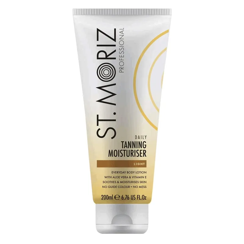 St. Moriz - Crema Hidratante Autobronceadora - Tono Light - Bote 200 ml - Hidrata y Nutre - Enriquecido con Aloe Vera y Vitamina E - Aspecto Natural y Dorado - Todo Tipo de Pieles - 100% Vegano