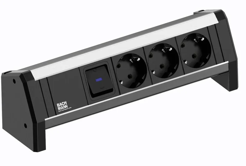 Bachmann 339.1001 - Regleta con interruptor para fijar al escritorio (3 enchufes Schuko, 3 m)