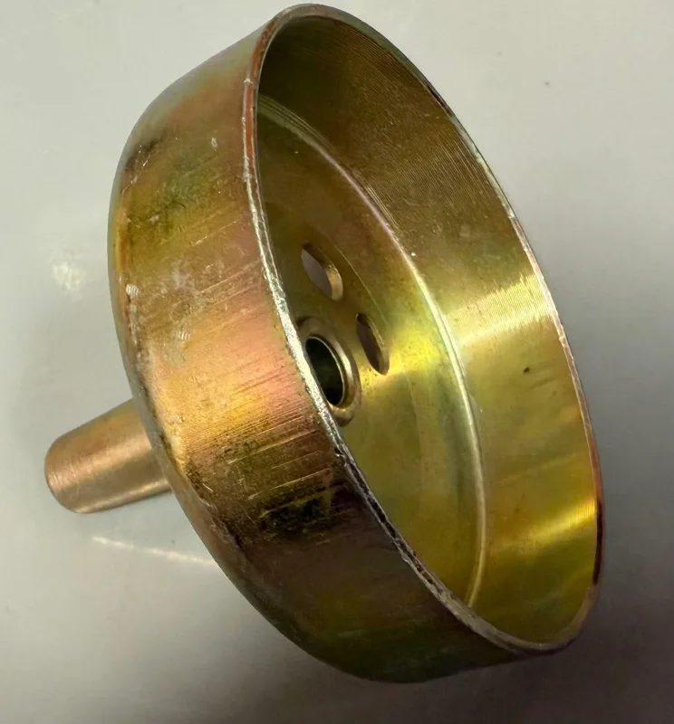 Cesta de embrague de 9 estrías para desbrozadora Awtools, modelos BC415 BC520 BC620, repuesto metálico resistente, transmisión segura y ajuste perfecto.