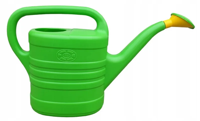 Regadera de Plástico Verde de 6 Litros, Ideal para Riego de Plantas y Jardines, Diseño Compacto y Ligero con Asa Ergonómica y Boquilla Tipo Rociador