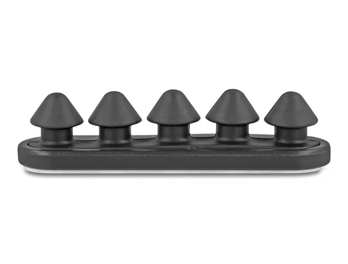 DeLOCK Portacables con 5 pasacables autoadhesivos negro juego 2 piezas