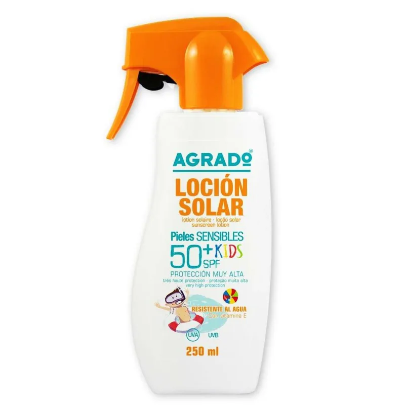 AGRADO - Loción Solar Kids SPF50+ 200ml, Con Protección Muy Alta UVA/UVB e Ingredientes Naturales y Vitamina E, Resistente al Agua, Aplicación Fácil con Pistola Spray, Ideal para niños